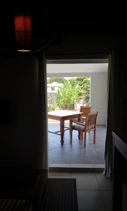 Le Colonial Cocoon Apartement 2 La Gaulette Buitenkant foto